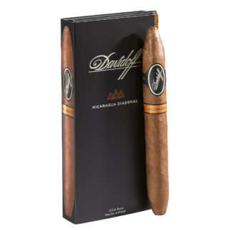 A box of davidoff grand cru maduro cigar
