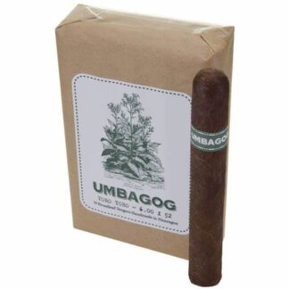A box of unwrapped cigar with the label umbagog.